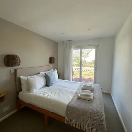 House With Expansive Sea Views! Newquay (Cornwall)