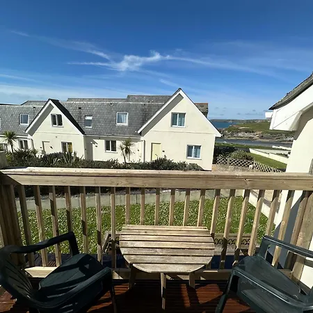 Holiday home House With Expansive Sea Views!