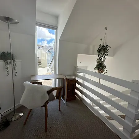 House With Expansive Sea Views! Holiday home Newquay (Cornwall)